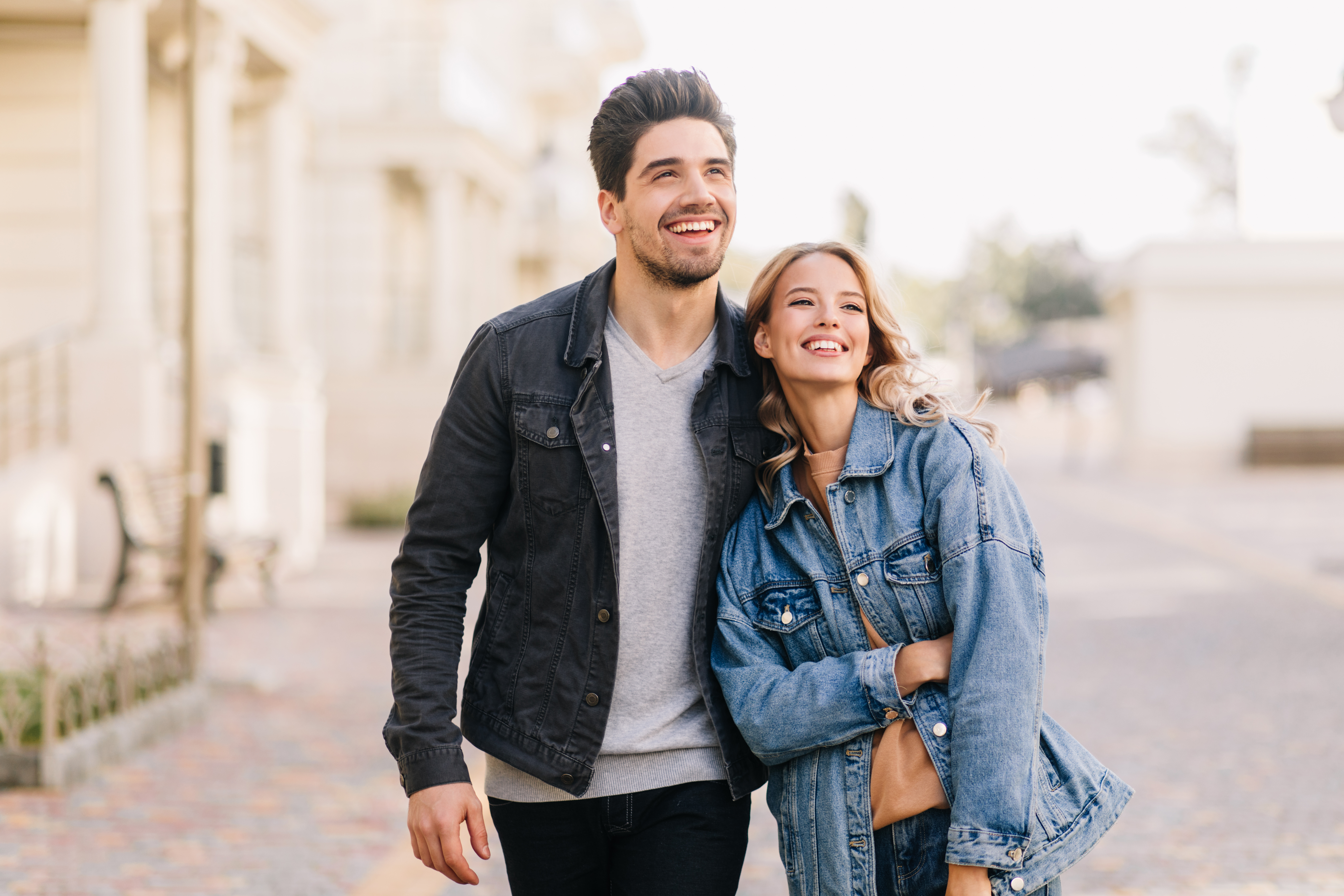 Frugal Date Nights: Keep Your Partner and Wallet Happy  