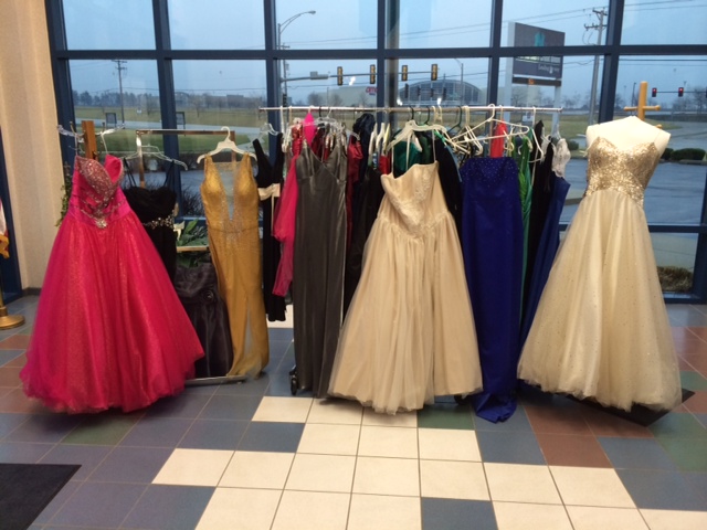 Rockford Makes Prom Dreams Come True 